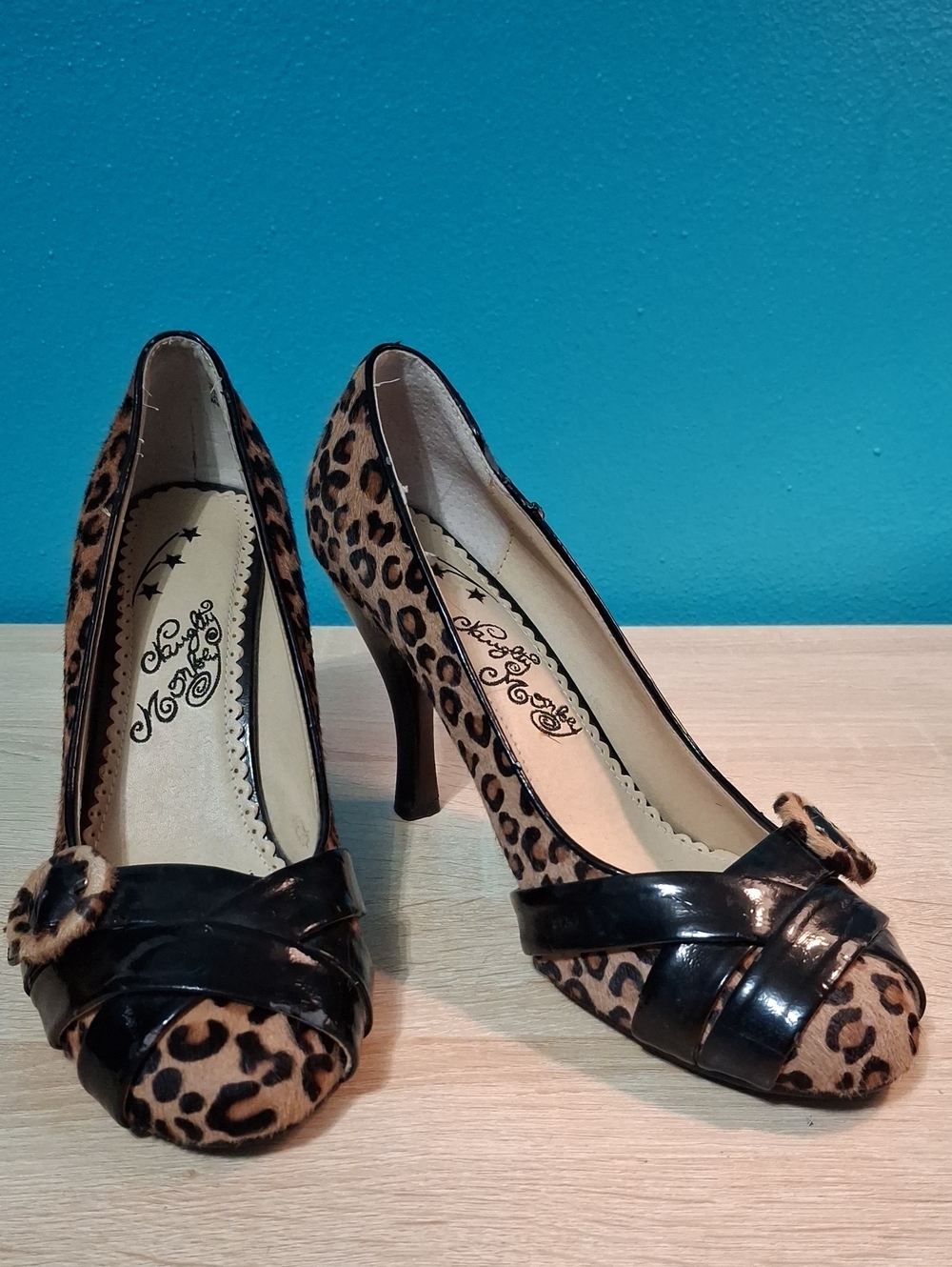naughty monkey Leopard Print Pointed-Toe Heels with Black Patent Accents